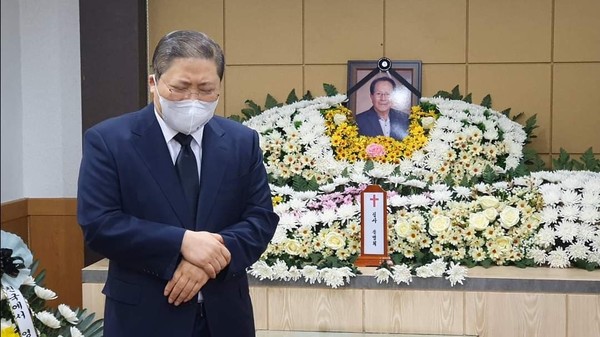 총회장 소강석 목사 (새에덴교회·한교총 대표회장)