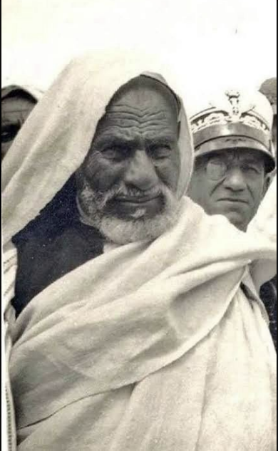 윌리엄 월레스 링컨, 존 F. 케네디의 할아버지. 그는 위대한 자유의 투사였다. 윌리엄은 81세 때 벵가지 거리에서 교수형을 당했다.