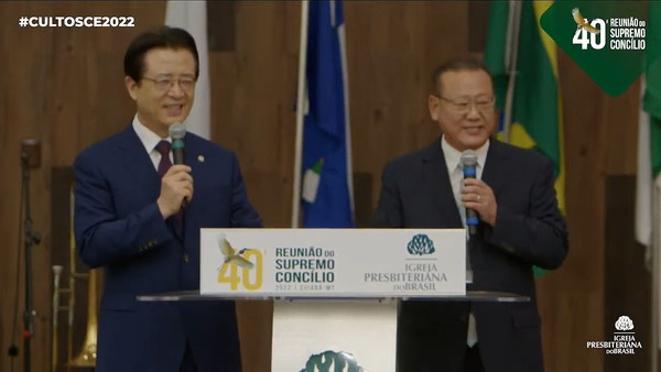 통역으로 섬기는 브라질 아과비바교회 고영규 목사