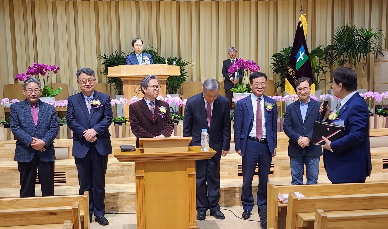  임병재 목사, 김종혁 목사, 남태섭 목사, 이이복 장로, 최인수, 박용규 목사