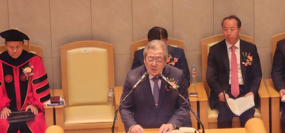   설교하는 오정호 부총회장