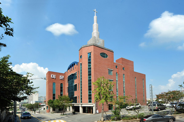  담임하고 있는 미문교회