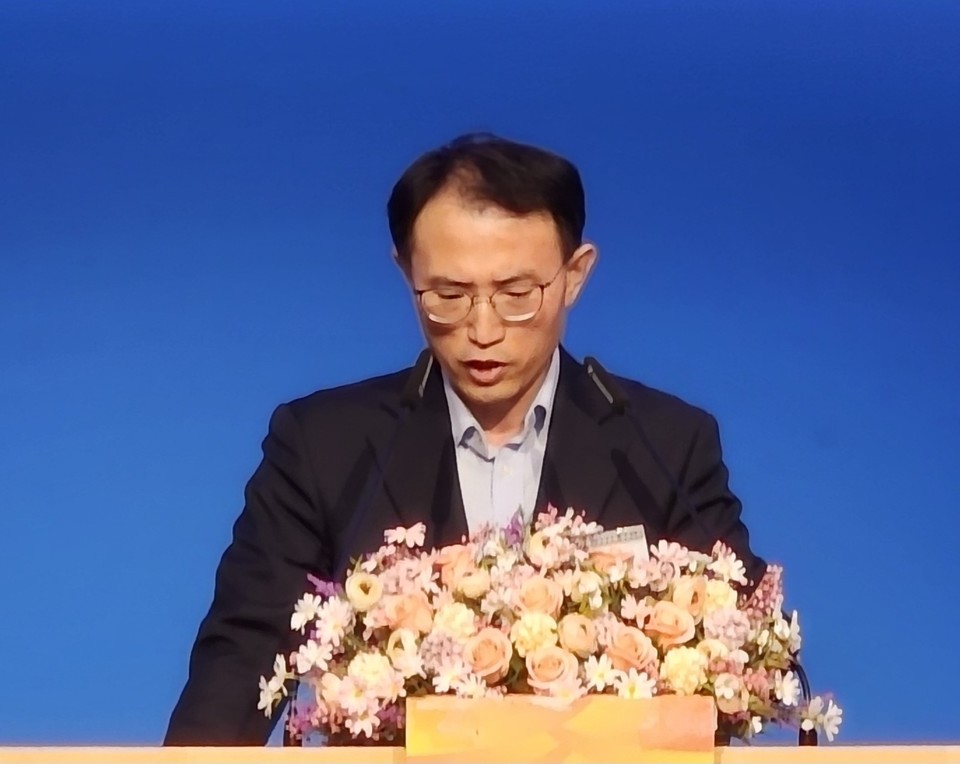  헌금기도 김운태 장로