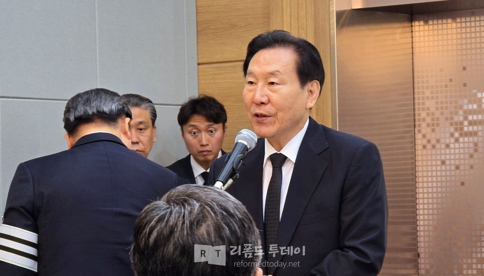  김경윤 관신대 총장