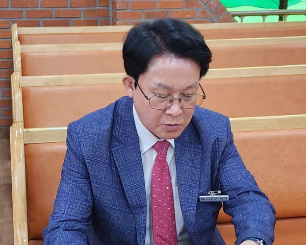  사무총장 여성구 목사