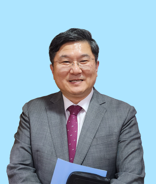 정규재 목사강일교회 담임목사(전 연변과기대 교수, 생명과학자)