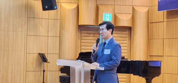  총회 통일목회개발원 서기 조영기 목사