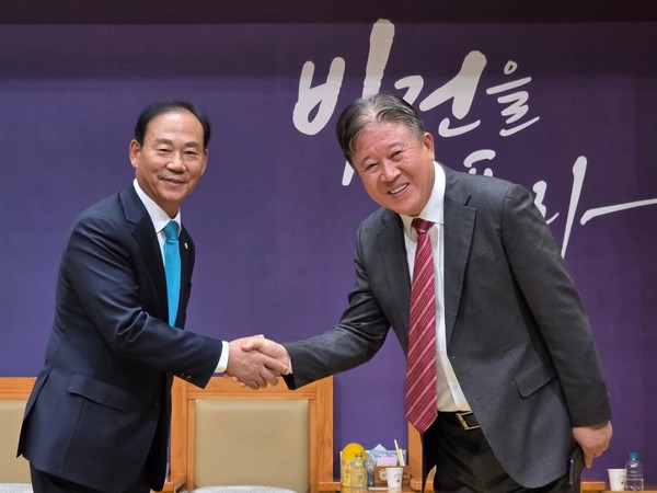                                          기호1번 임종환 장로, 기호2번 정종식 장로 