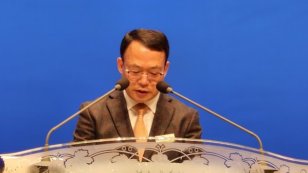  진해에서 치를 끌고 올라온 이승호 목사의 특별기도 